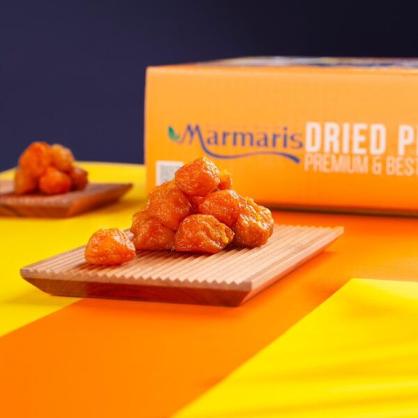 Sun-Dried Iranian Plums (Aloo Bokhara) – Naturally Sweet & Tangy